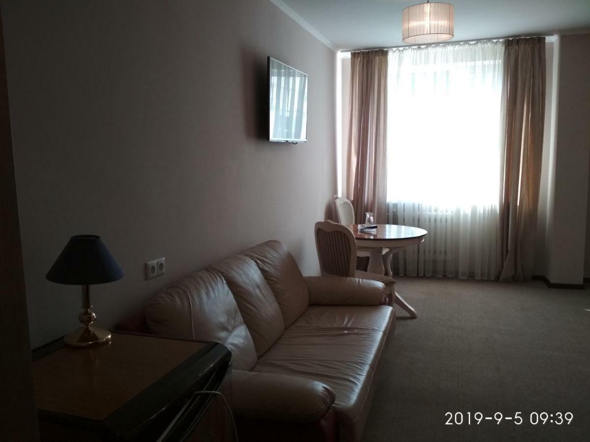 Hotel Olgas Głębokie Zewnętrze zdjęcie
